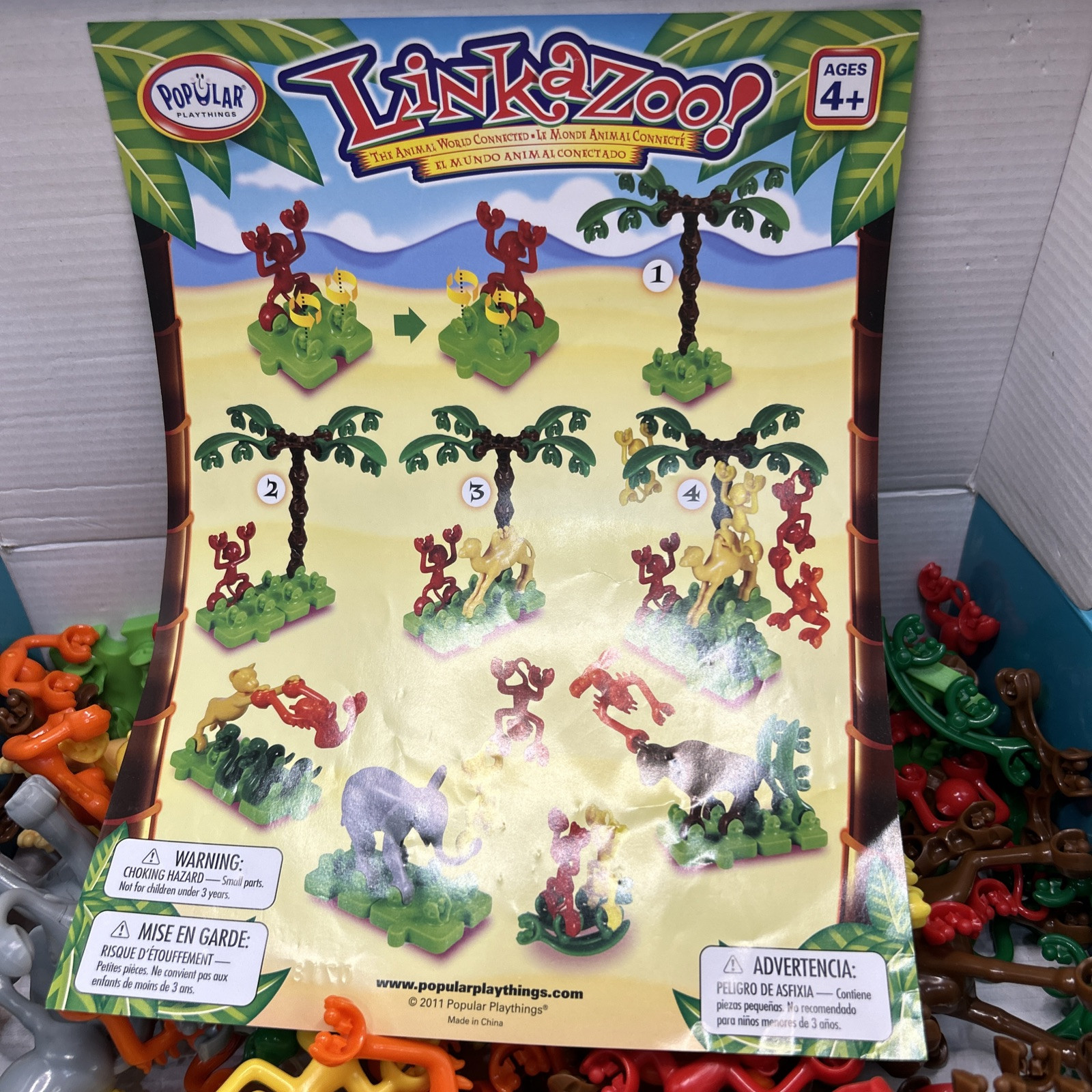 Popular Playthings Linkazoo! The Animal World Connected Construction Toy Ages 4+