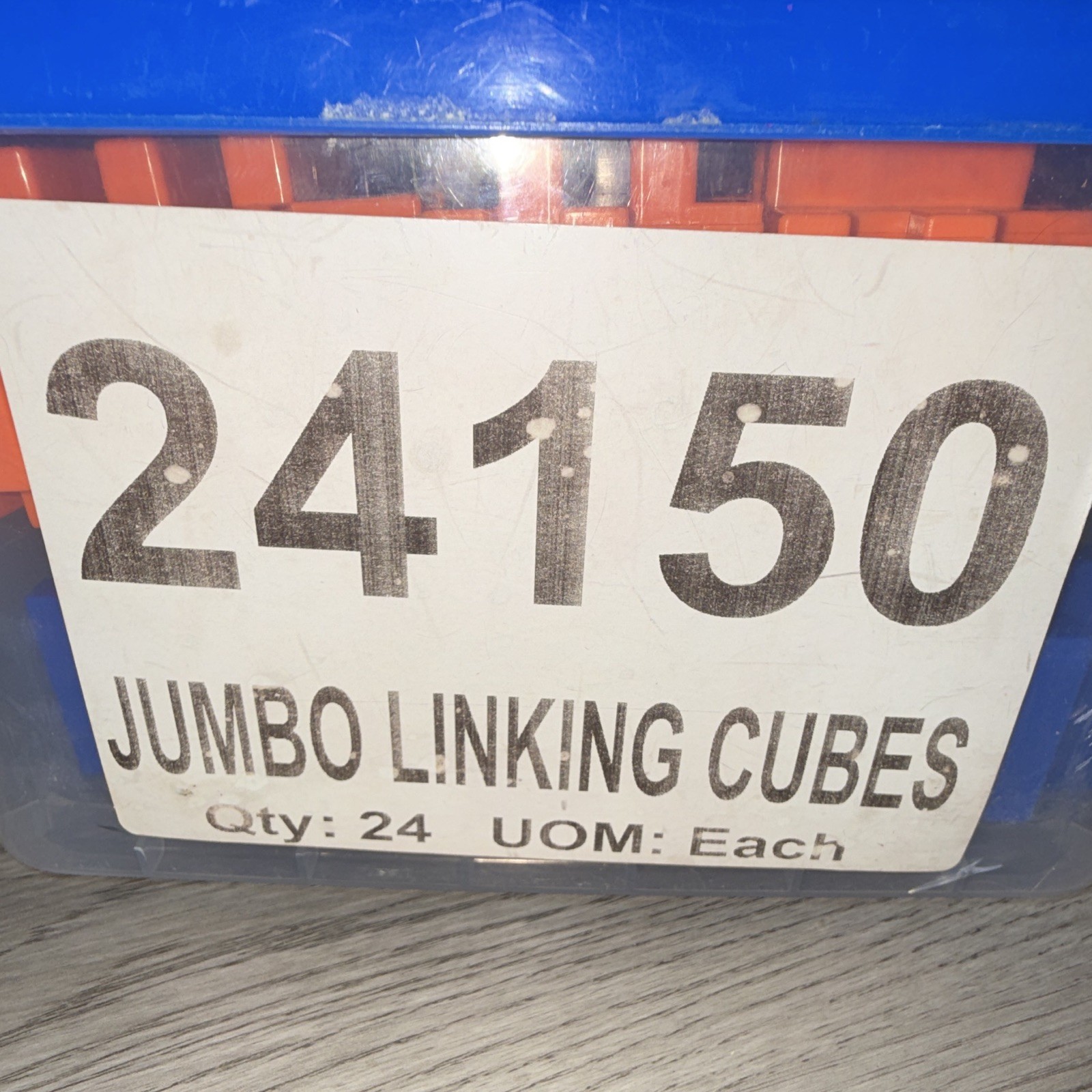Environments Jumbo Linking Cubes Set 24-Piece Multicolor w/ Storage Tub