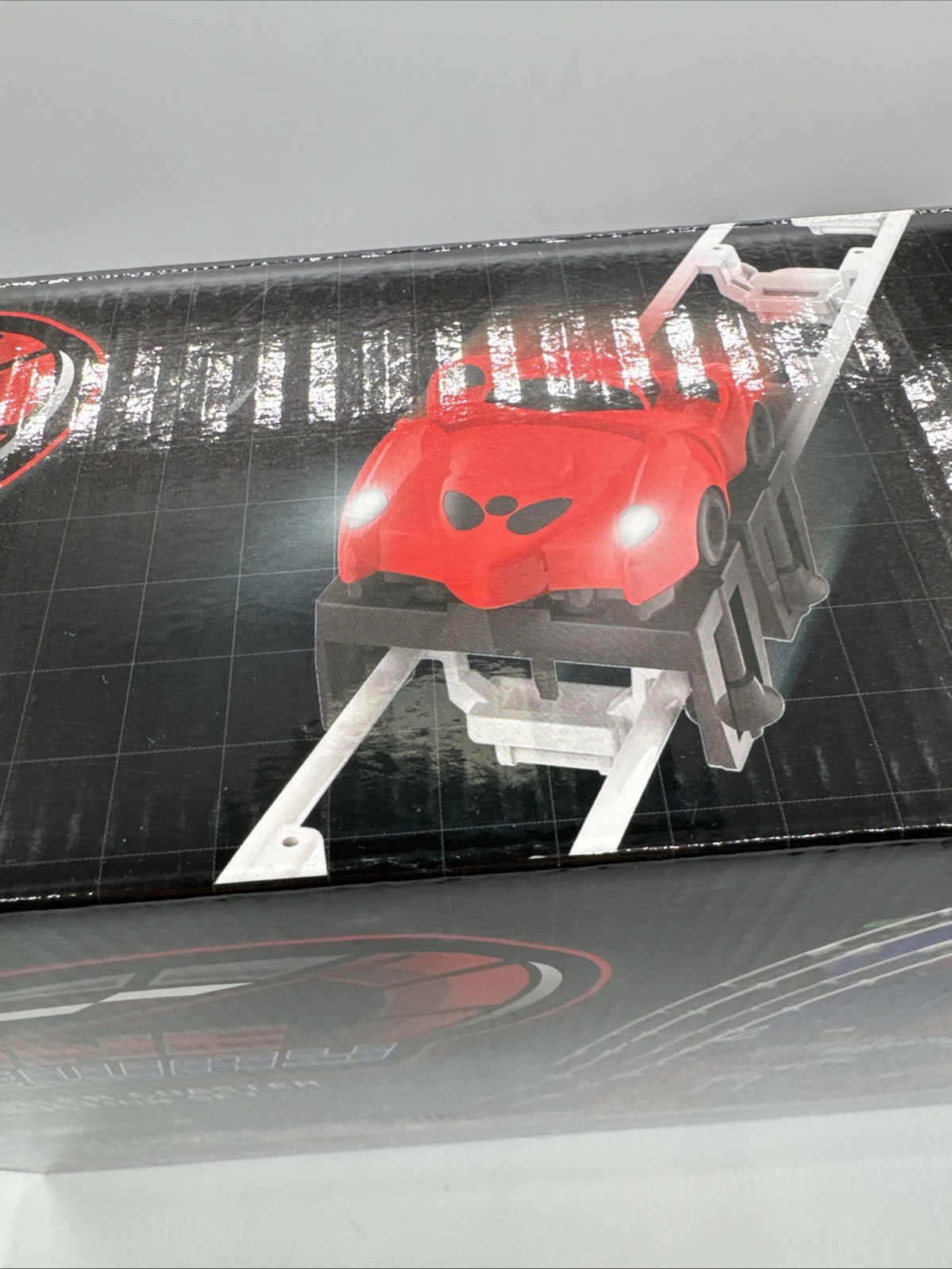 New – The Learning Journey Techno Trax – Redline Raceway: 400+ Pcs – Ages 8+