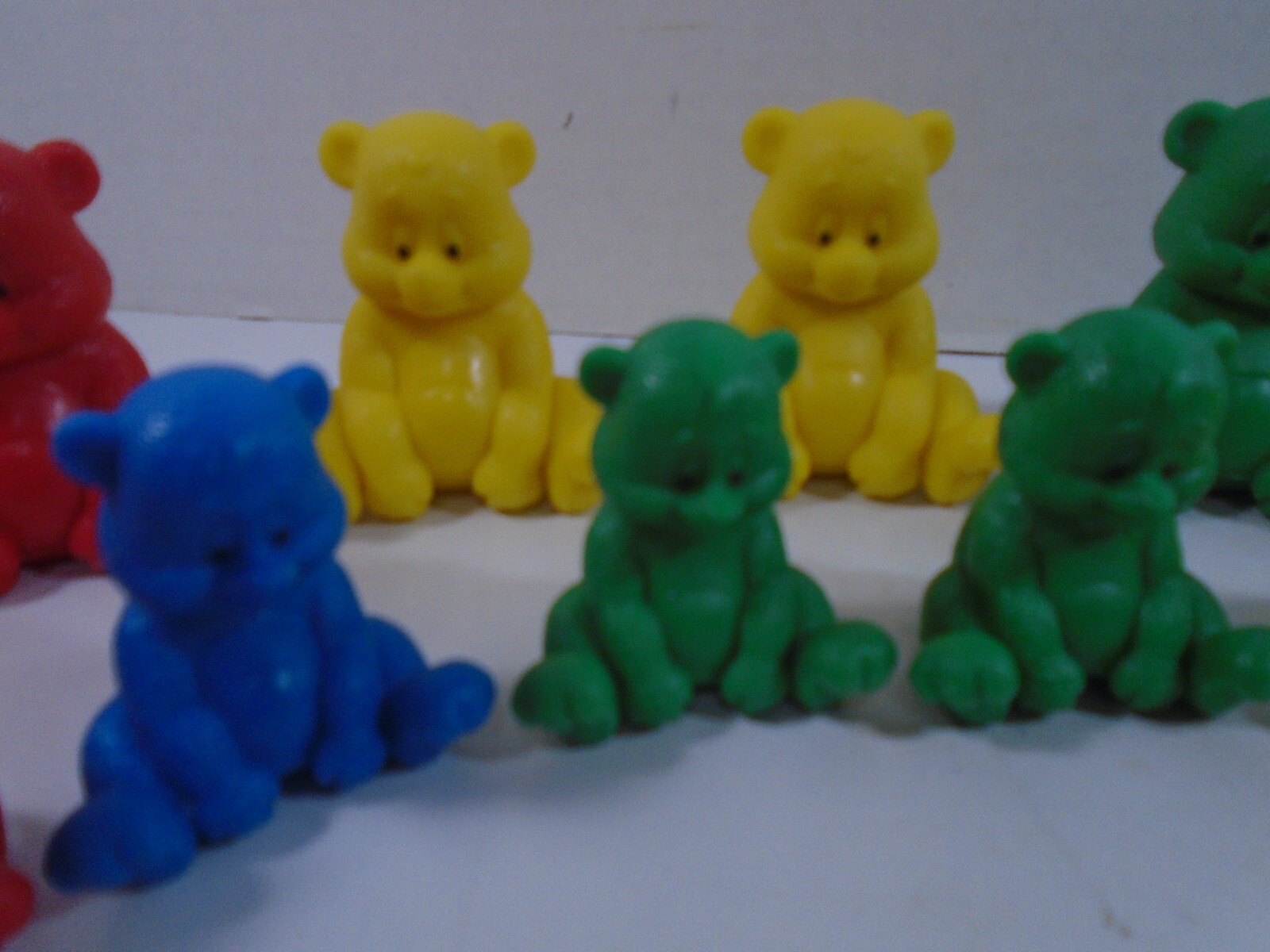 LAKESHORE LEARNING–COUNTING AND SORTING BEARS (LOOK)