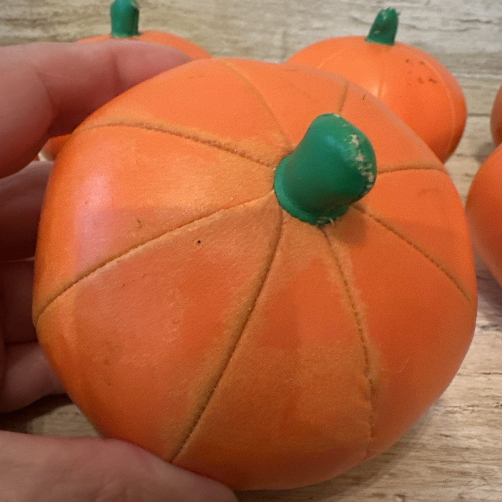 Lakeshore Learning Vintage Vinyl Puffy Stuffed Orange Pumpkins Lot Of 6