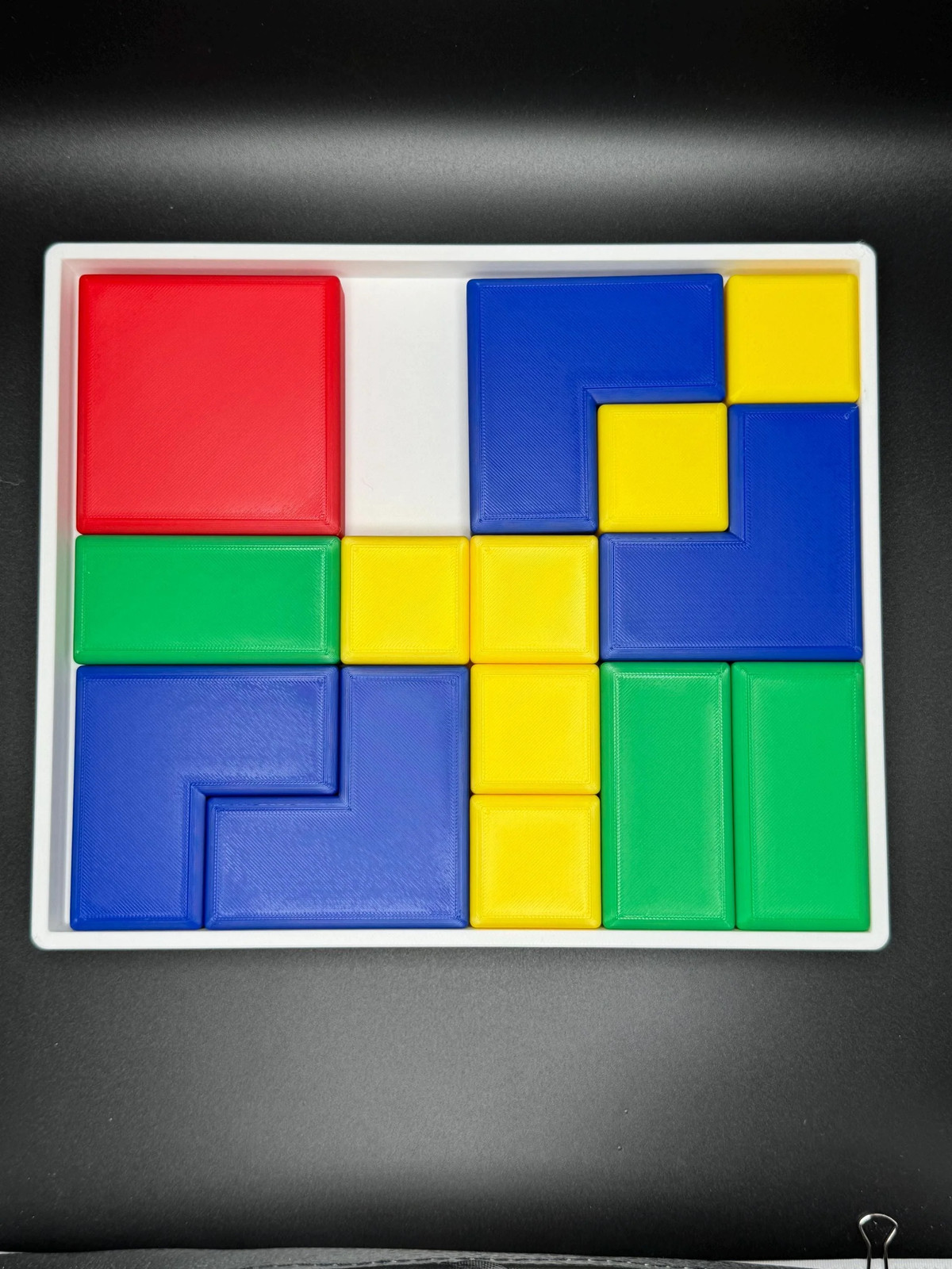 Traffic Jam Puzzle – Modern Recreation of 1931s Sliding Puzzle – Large 3D