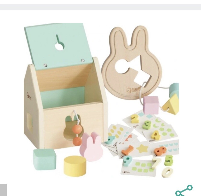 Classic World Hello box 12 Months