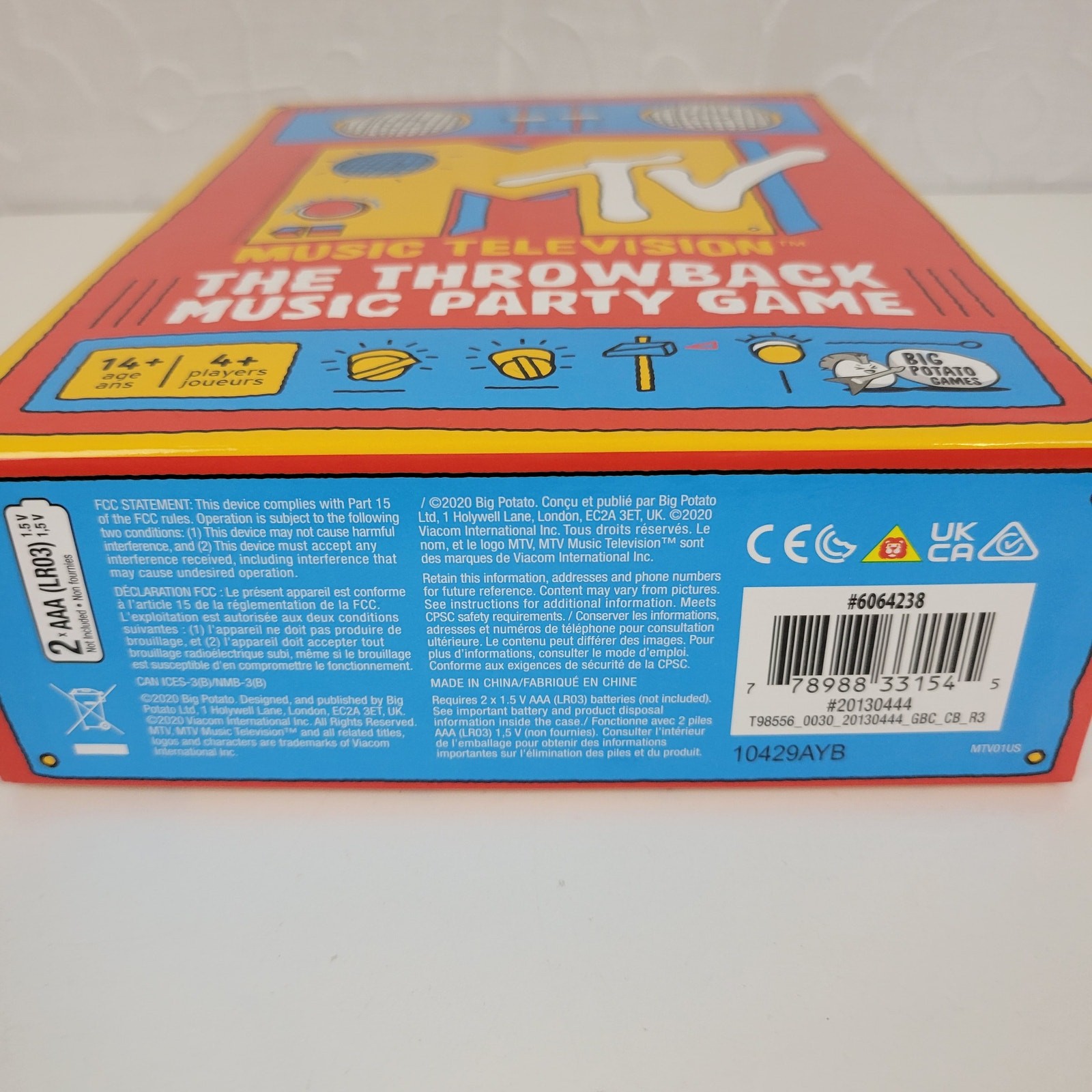 MTV Music Television The Throwback Music Party Game Kids Quiz Board Game NWT