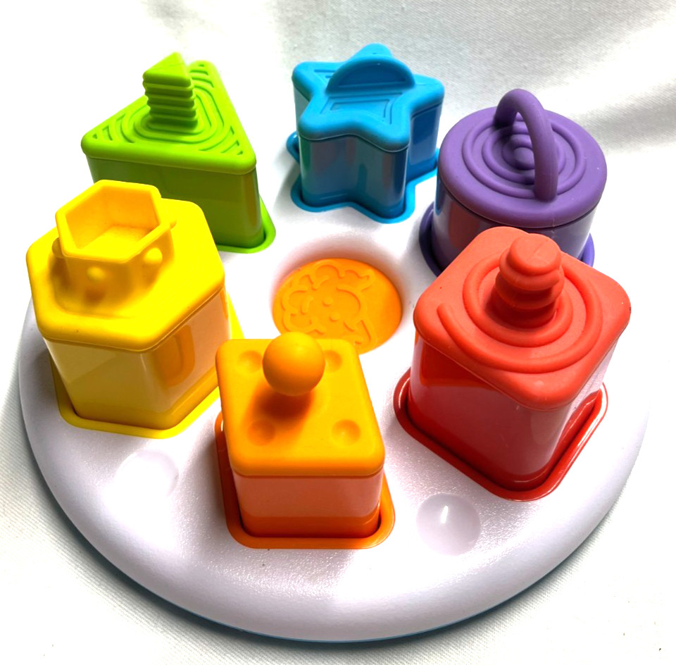 Fat Brain Toy- Plugzy Shape and Color Matching Toy