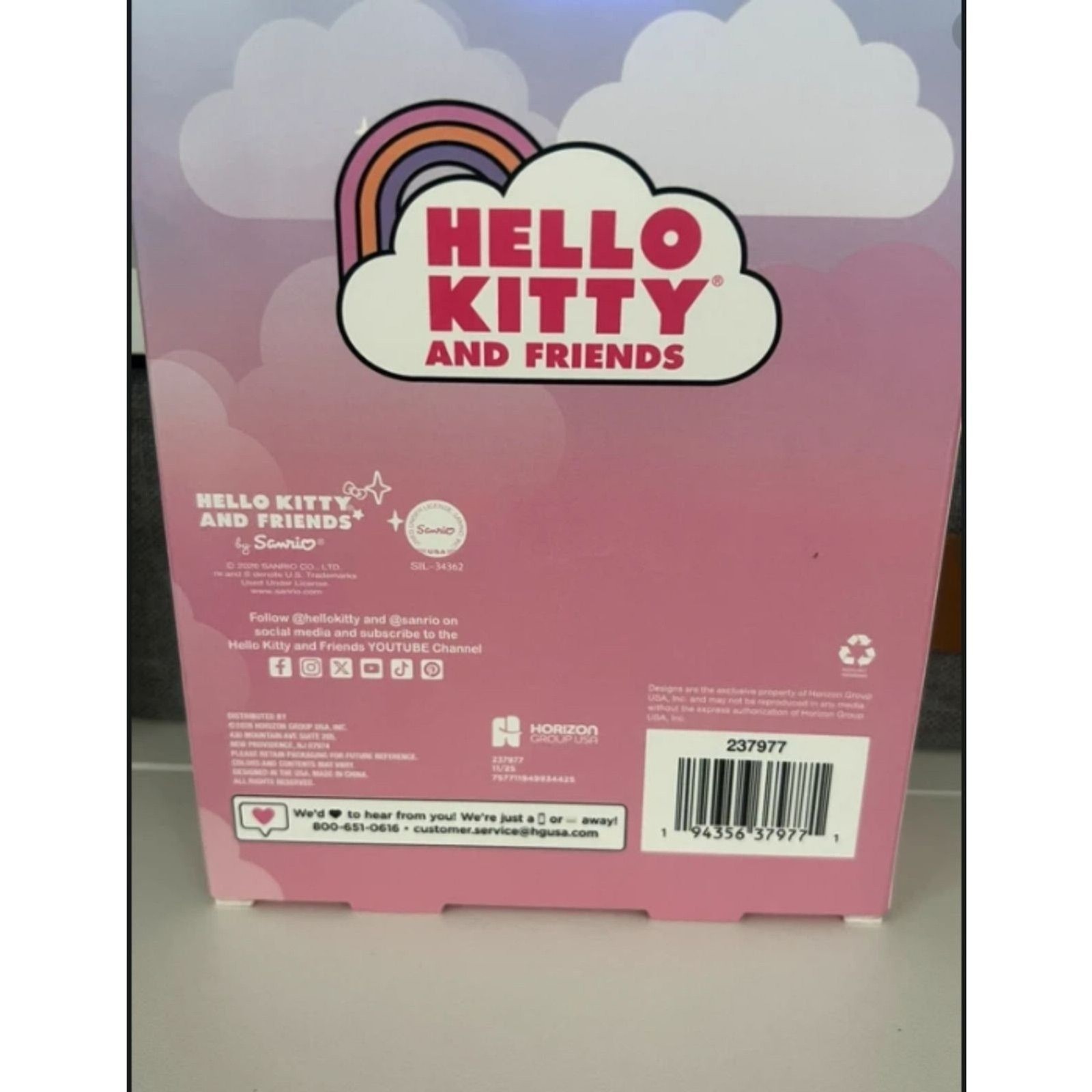 Hello Kitty, Slow Rising Sensory Squeeze Toy with Glitter
