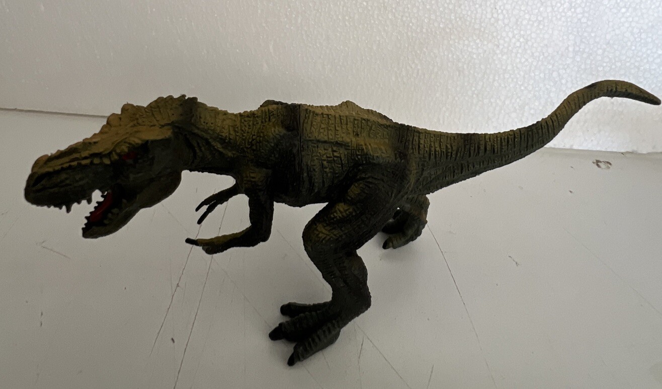 Dinosaur World Toy Set OleFun 10 Medium Dinosaurs In Storage Case Ages 3+