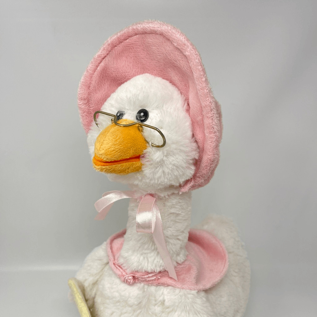 Cuddle Barn Mother Goose Read Along Talking Soft Plush Animatronic Toy Pink