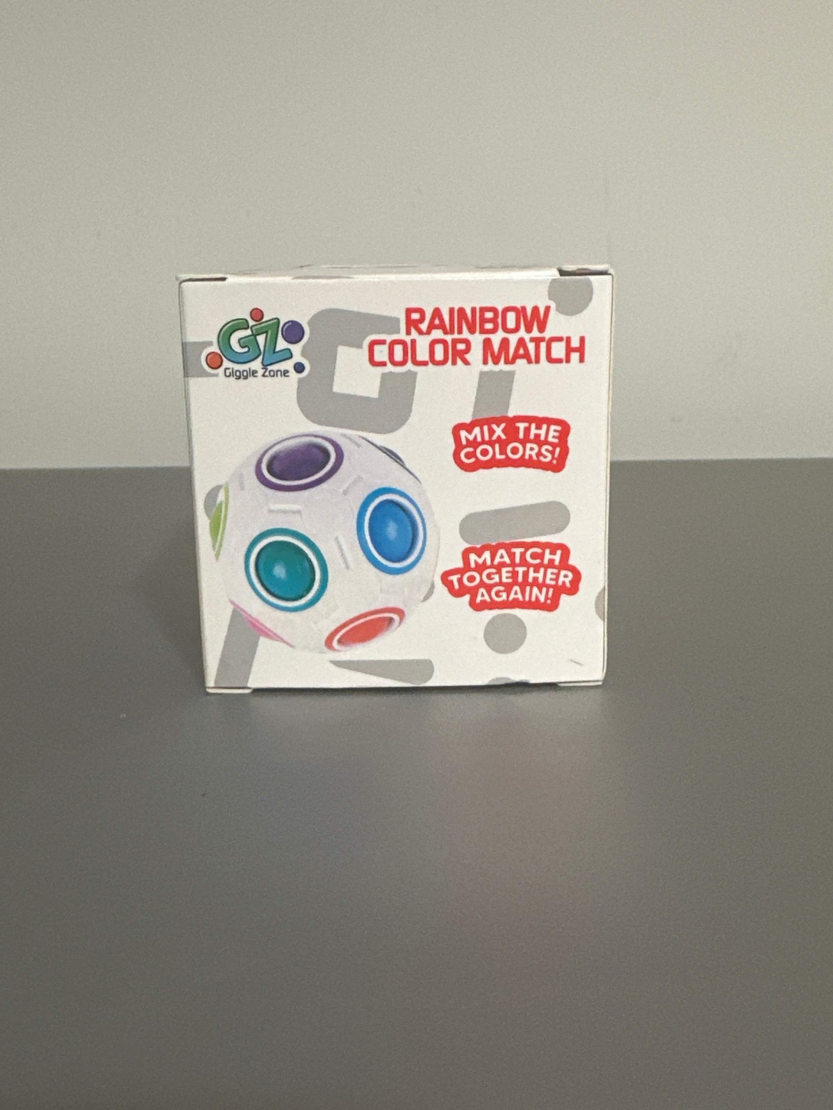GZ Giggle Zone Rainbow Color Match Puzzle Ball