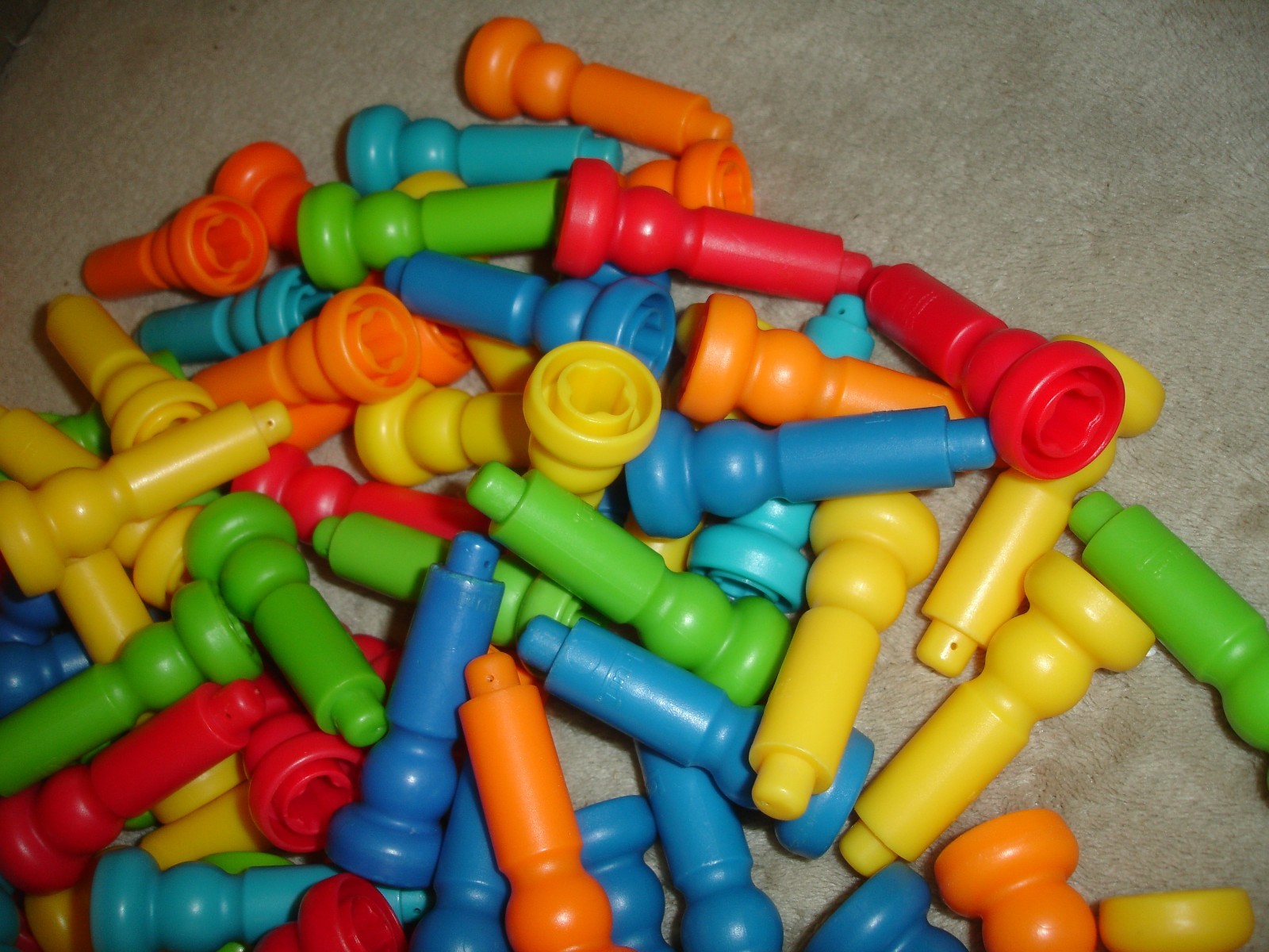 Lot of (230) Playmonster Replacement Pegs Plus (33) Other Shapes/Brands