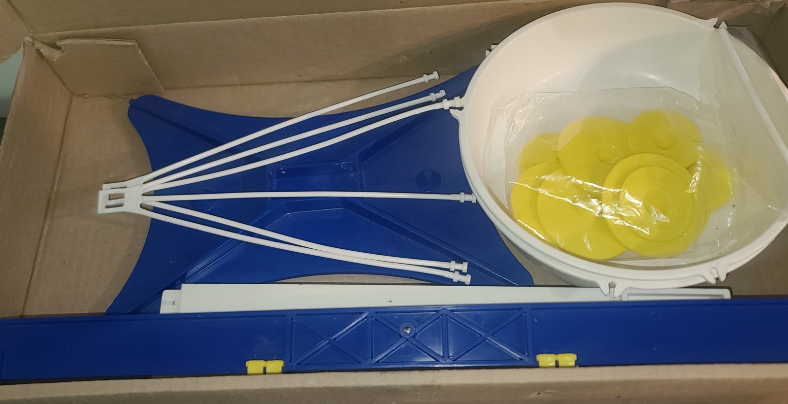 Simple Scale Learning Resources.Kids Scale.Random Color Will Be Shipped to Buyer