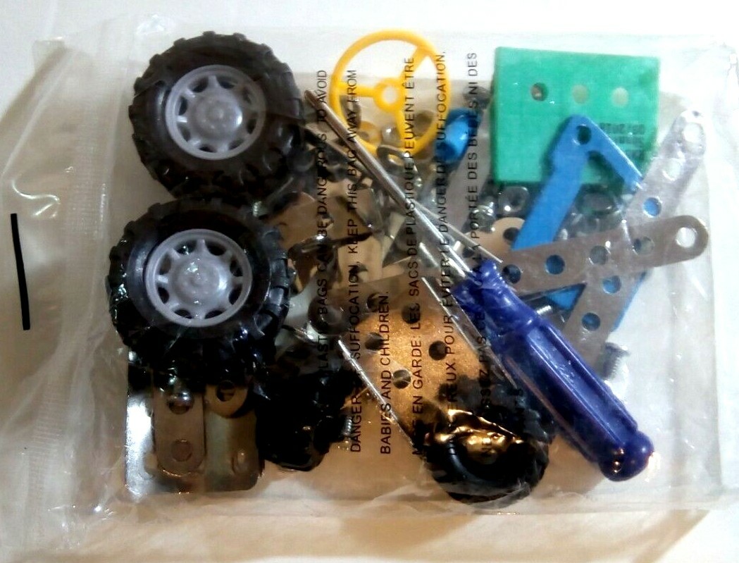 Discovery Kids BUILD YOUR OWN BULLDOZER Mini Construction set DAMAGED BOX