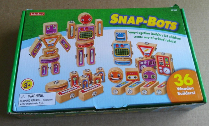 Lakeshore Snap-Bots Wooden Robot Building Set (36 pieces) #PP838