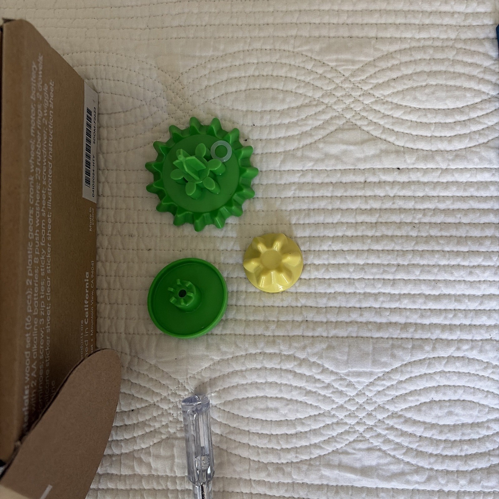 KiwiCo Educational Domino Machine Building Kit ( Open Box) Unmade