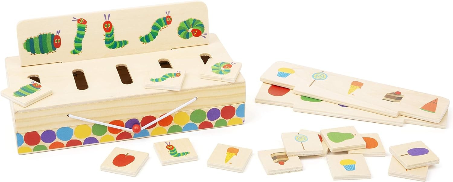 Small Foot 11342 Raupe Nimmersatt Bildersortierbox, aus Holz, Koordinationsspiel