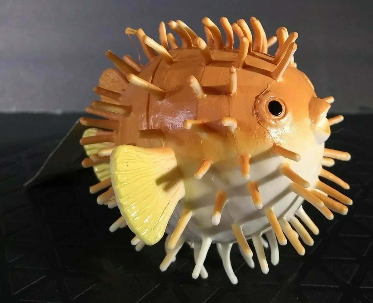 Boley Nature World Sea Creatures poisonous PufferFish Blowfish Ocean fish Brown